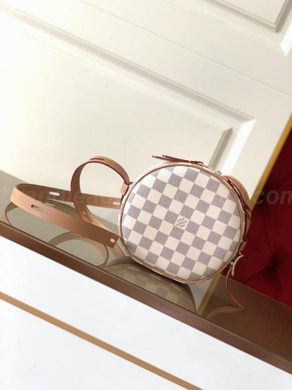 Louis Vuitton Handbags 151